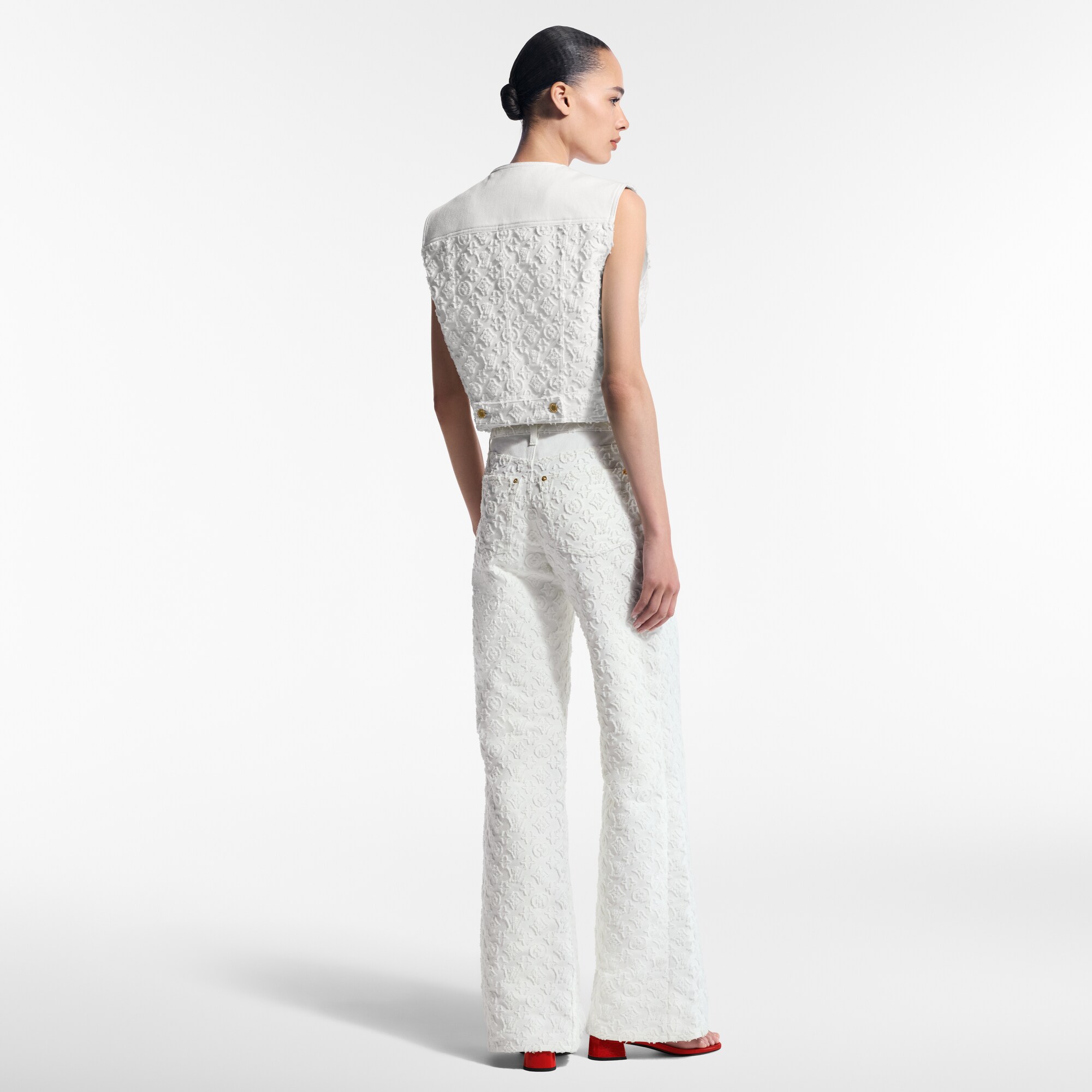 Chaleco vaquero Monogram en fil coupé  Mujer Prêt-à-Porter Abrigos y chaquetas | LOUIS VUITTON (Zoom de producto)