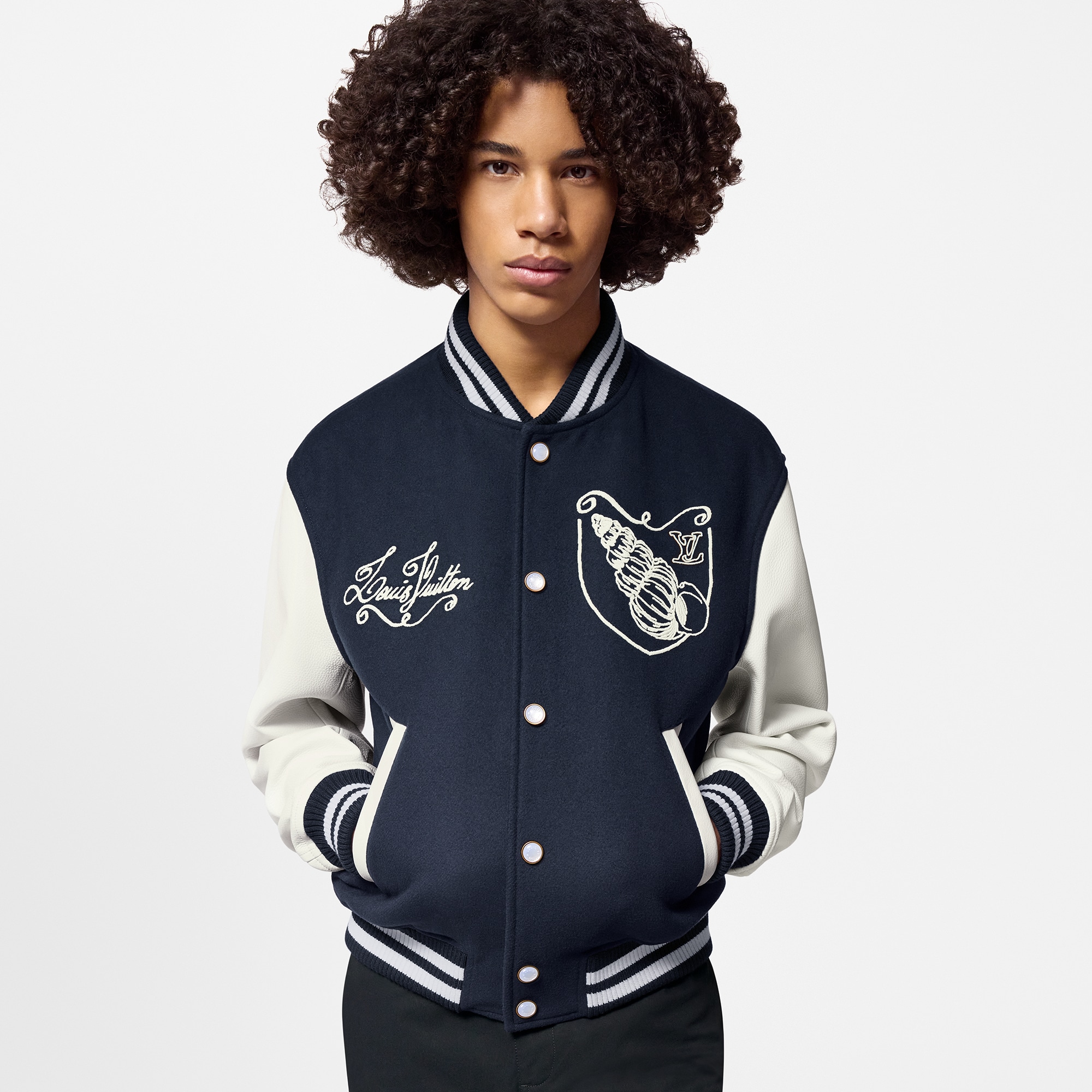 Chaqueta universitaria de piel de becerro  Hombre Prêt-à-Porter Cazadoras y abrigos | LOUIS VUITTON (Zoom de producto)