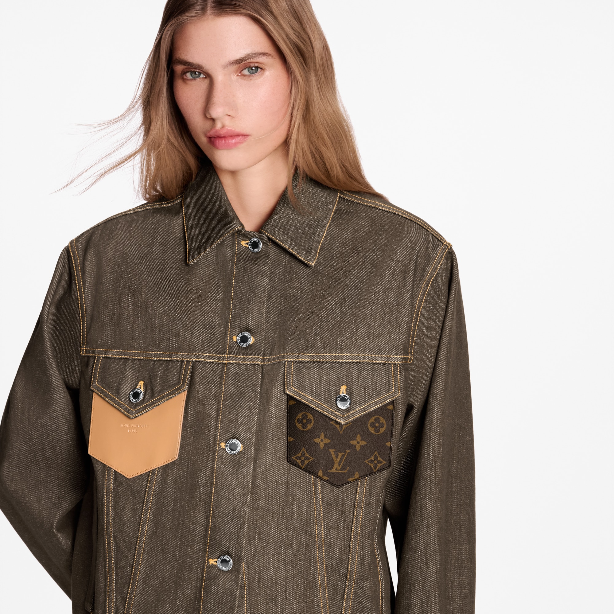 Chaqueta vaquera con parche Speedy  Mujer Prêt-à-Porter Abrigos y chaquetas | LOUIS VUITTON (Zoom de producto)