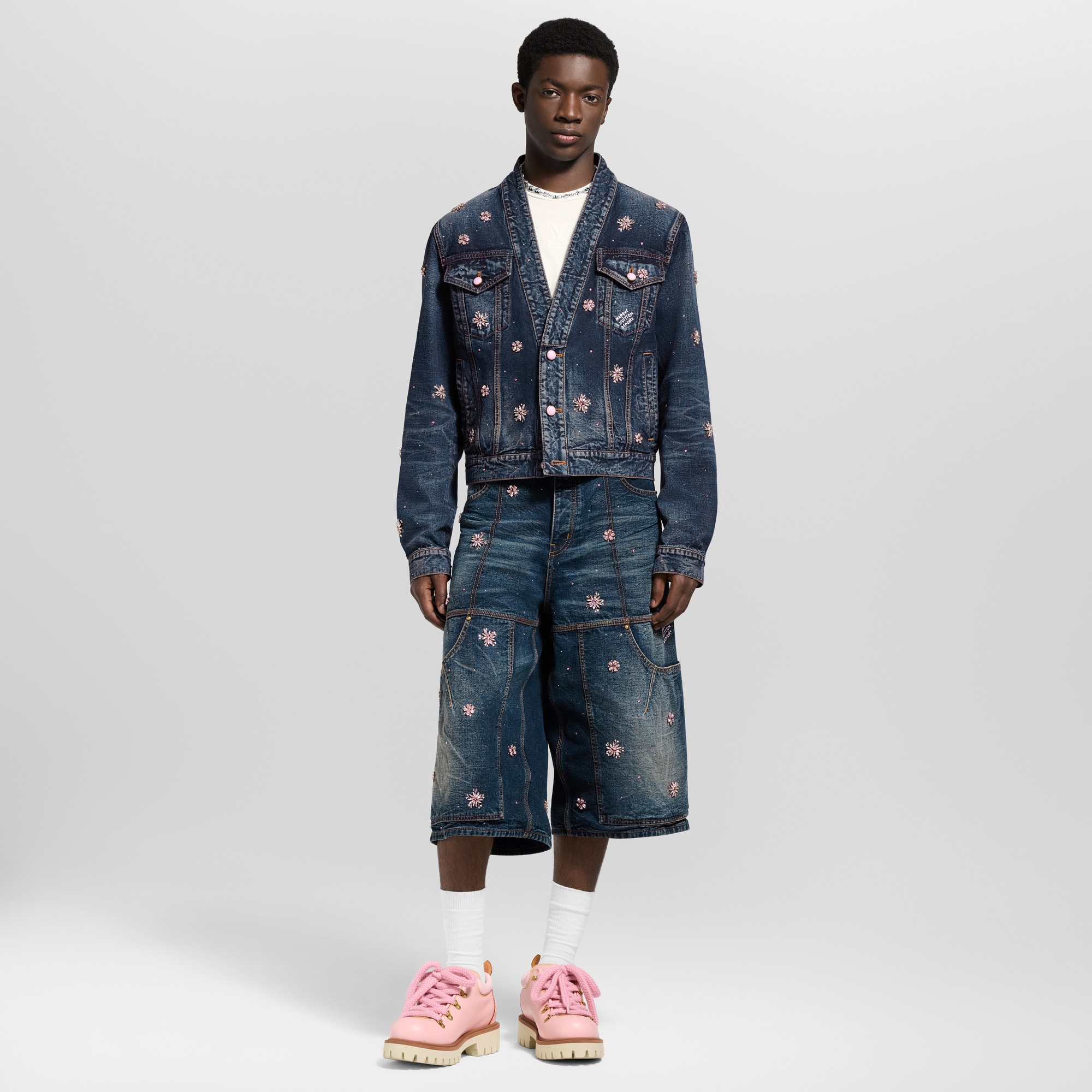 Chaqueta vaquera tipo kimono bordada  Hombre Prêt-à-Porter Cazadoras y abrigos | LOUIS VUITTON (Zoom de producto)
