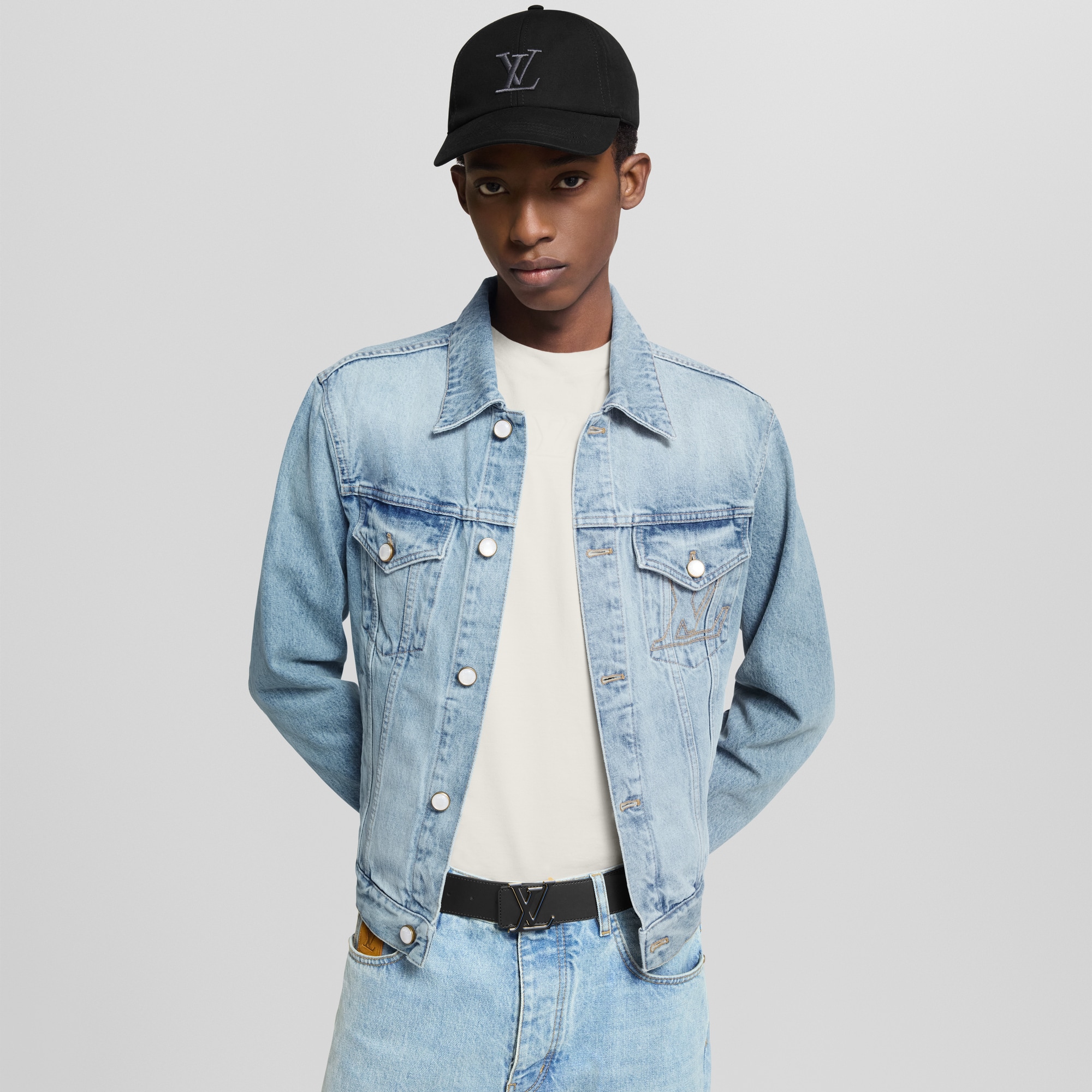 Cinturón reversible LV 3 Steps de 4 cm  Hombre Accesorios Cinturones | LOUIS VUITTON (Zoom de producto)