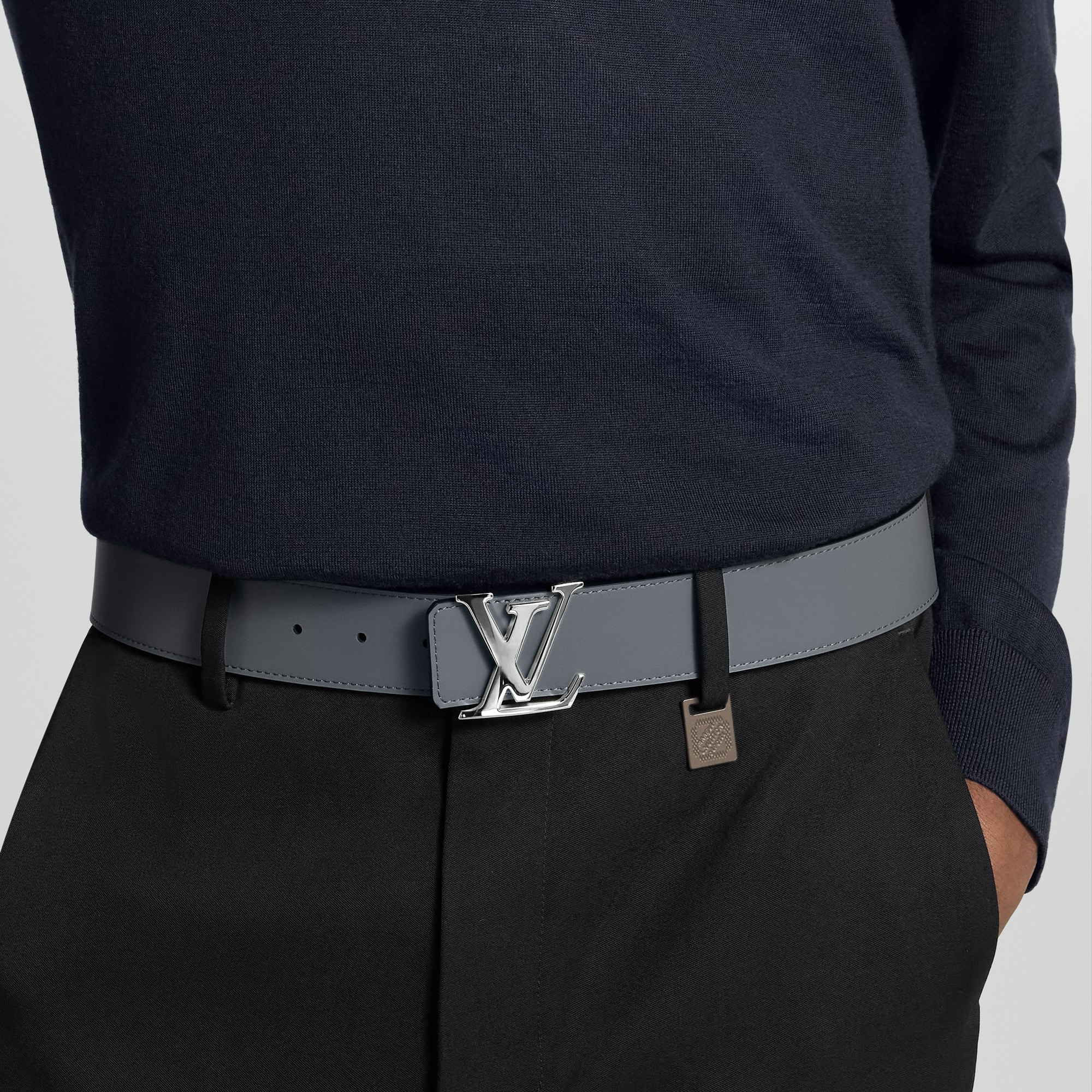 Cinturón reversible LV Initiales de 4 cm Lona Monogram Eclipse Hombre Accesorios Cinturones | LOUIS VUITTON (Zoom de producto)