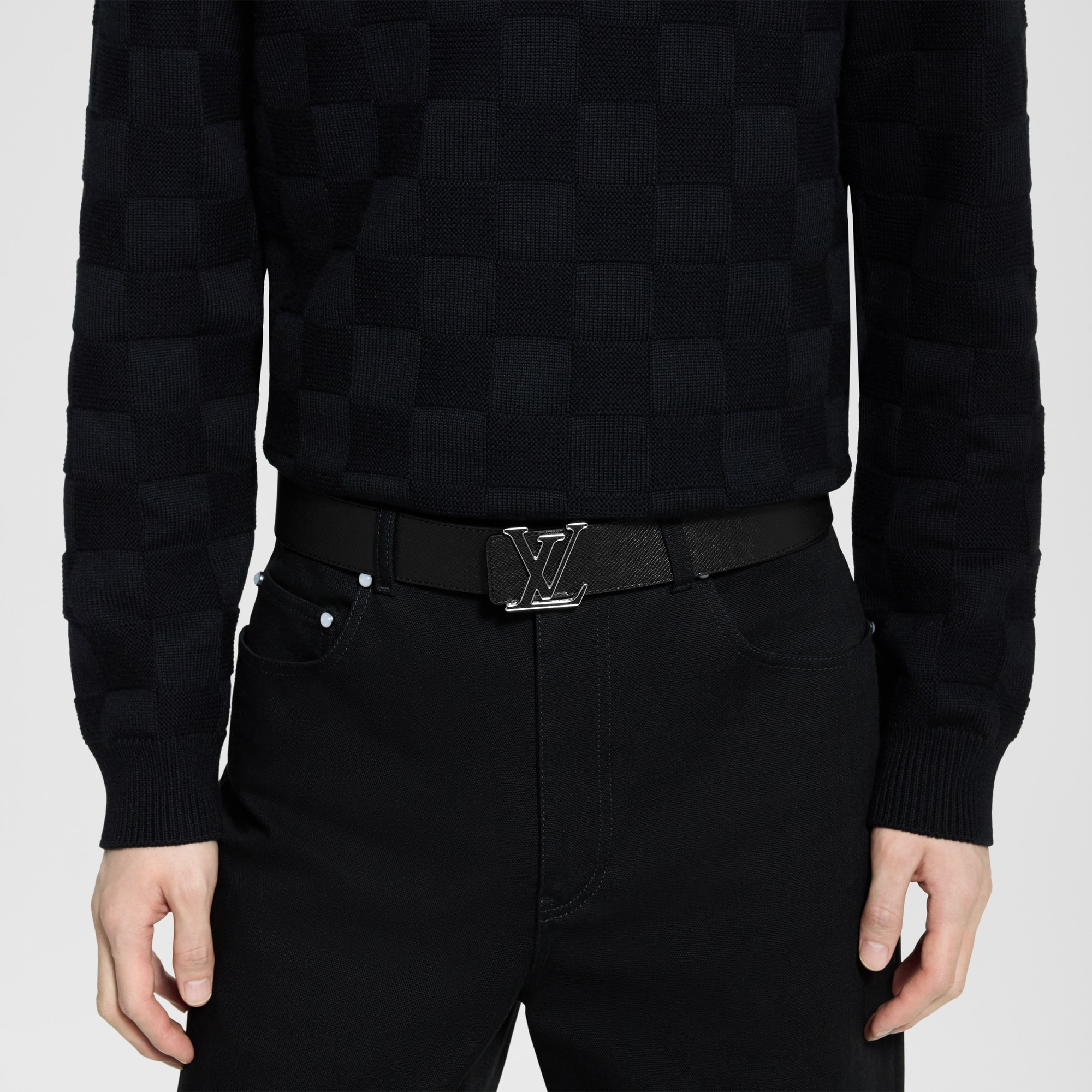 Cinturón reversible LV Initiales de 4 cm Taigarama Hombre Accesorios Cinturones | LOUIS VUITTON (Zoom de producto)
