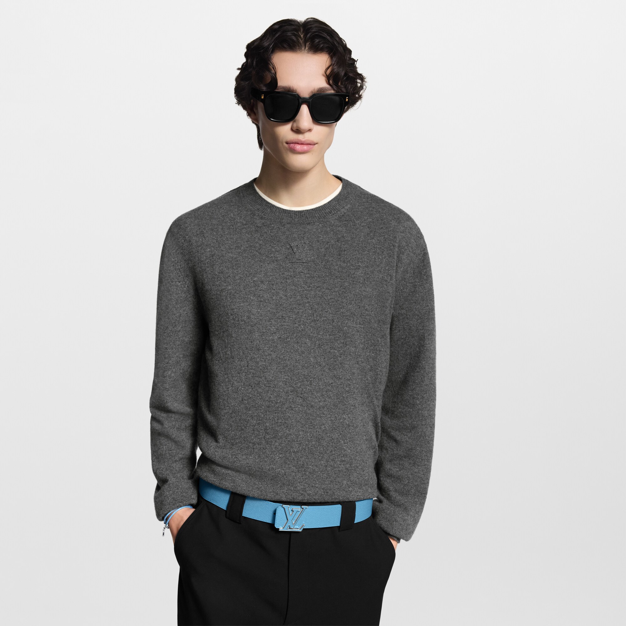 Cinturón reversible LV Initiales de 4 cm Taigarama Hombre Accesorios Cinturones | LOUIS VUITTON (Zoom de producto)