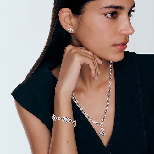 Colgante Ever Blossom de oro blanco y diamantes Les Extraordinaires Joyería Collares y colgantes | LOUIS VUITTON (Zoom de producto)