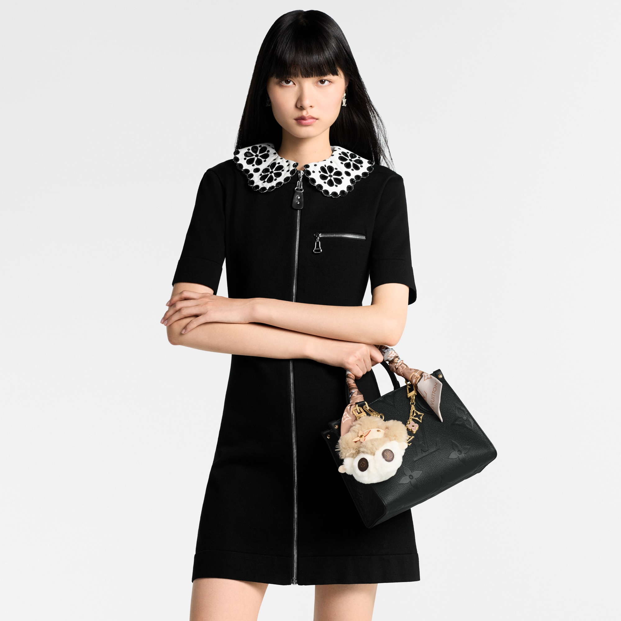 Colgante para bolso Fleur de Monogram Chain S00 Mujer Accesorios Llaveros y charms | LOUIS VUITTON (Zoom de producto)