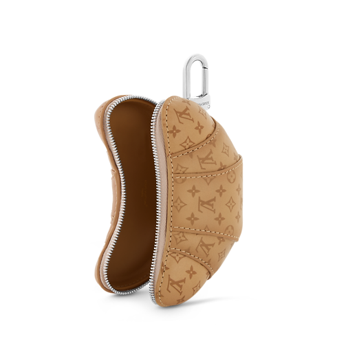 Colgante para bolso LV Croissant S00 Hombre Accesorios Llaveros y charms | LOUIS VUITTON (Zoom de producto)