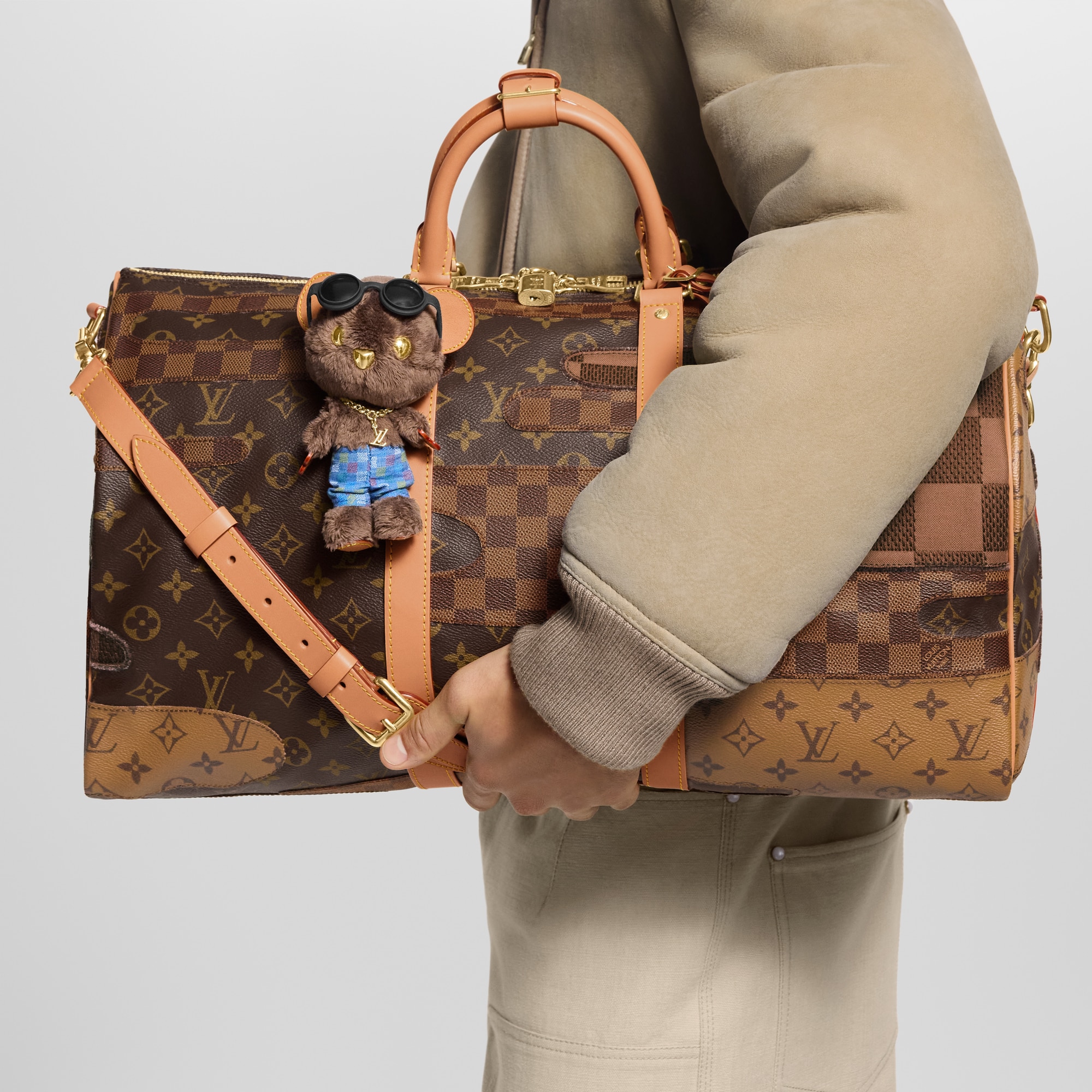 Colgante para bolso LV Louis Bear S00 Hombre Accesorios Llaveros y charms | LOUIS VUITTON (Zoom de producto)