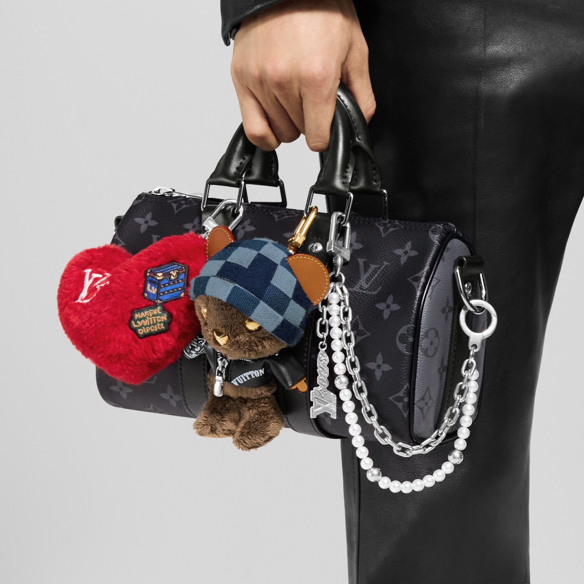 Colgante para bolso LV Lucky Heart S00 Hombre Accesorios Llaveros y charms | LOUIS VUITTON (Zoom de producto)