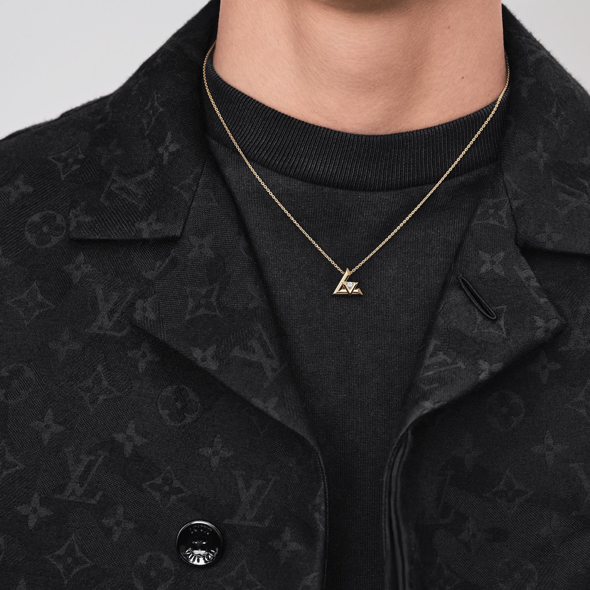 Colgante pequeño LV Volt One de oro amarillo y diamante  Joyería Categorías Joyería | LOUIS VUITTON (Zoom de producto)