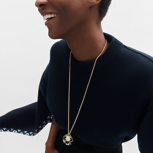 Colgante Vivienne Statue Of Liberty de oro blanco, oro amarillo, laca y diamantes Joyería Categorías Collares y colgantes | LOUIS VUITTON (Zoom de producto)