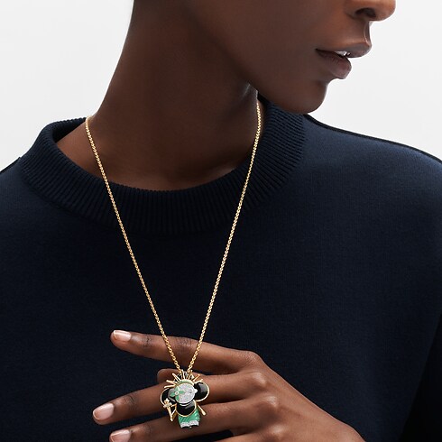 Colgante Vivienne Statue Of Liberty de oro blanco, oro amarillo, laca y diamantes Joyería Categorías Collares y colgantes | LOUIS VUITTON (Zoom de producto)