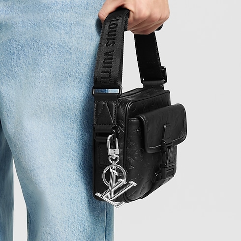 Colgante y llavero LV Dimension S00 Hombre Accesorios Llaveros y charms | LOUIS VUITTON (Zoom de producto)