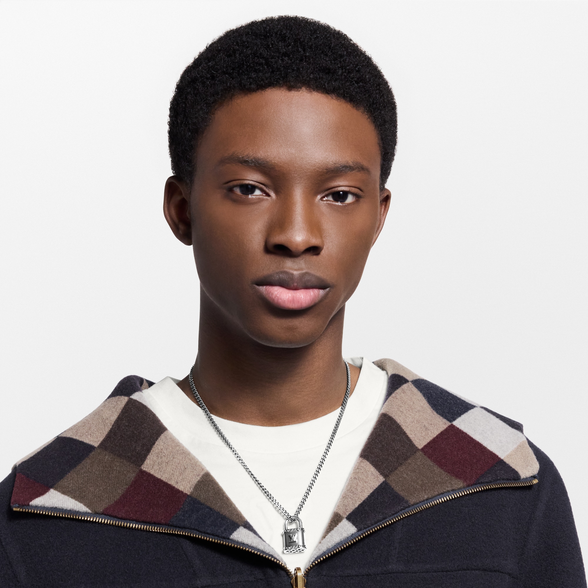 Collar LV Lock S00 Hombre Joyería Collares y colgantes | LOUIS VUITTON (Zoom de producto)