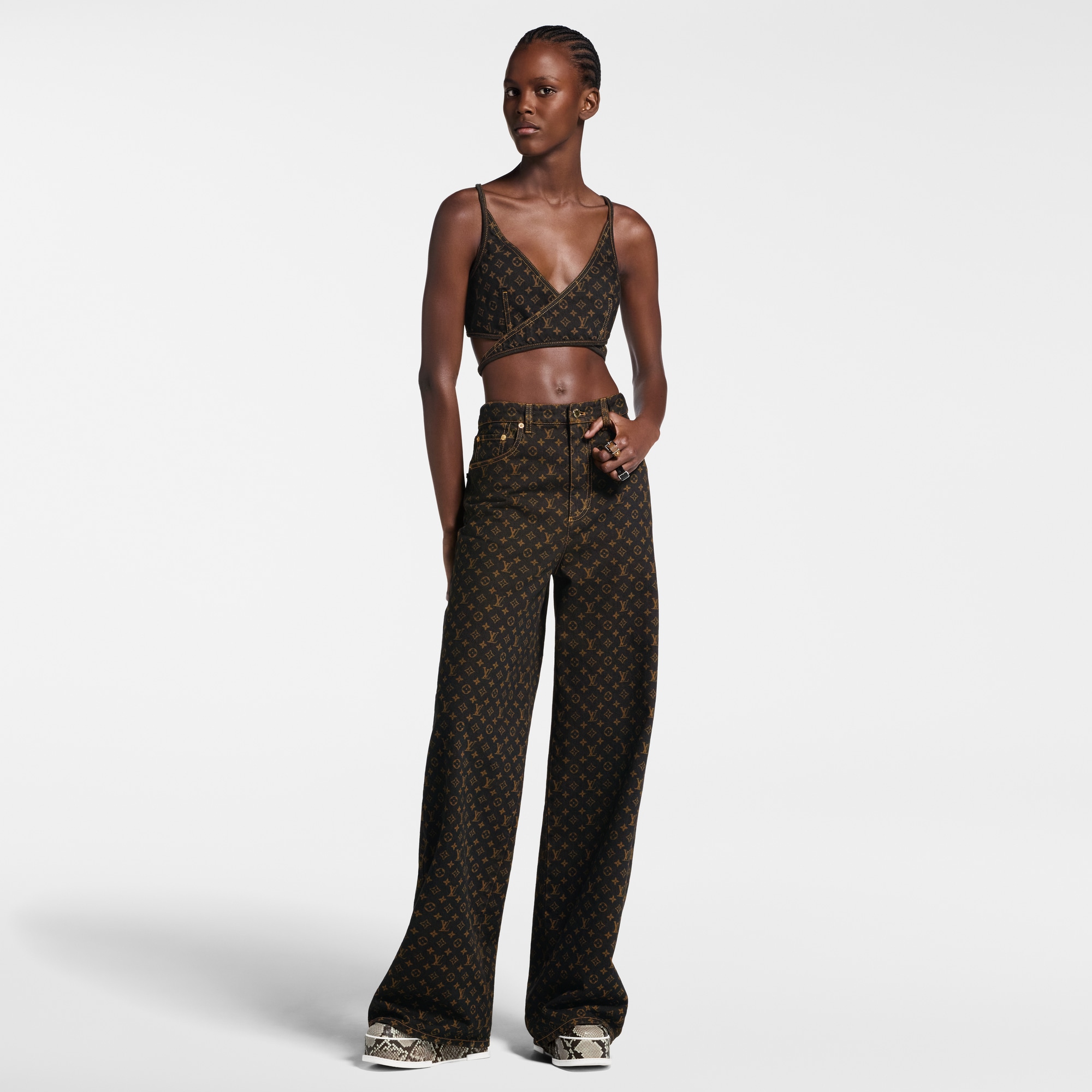 Crop top vaquero Monogram  Mujer Prêt-à-Porter Tops | LOUIS VUITTON (Zoom de producto)
