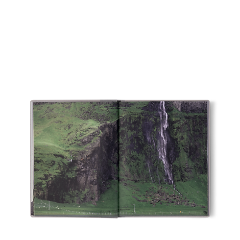 Fashion Eye Iceland Baúles, Viaje y Hogar Libros Fashion Eye | LOUIS VUITTON (Zoom de producto)