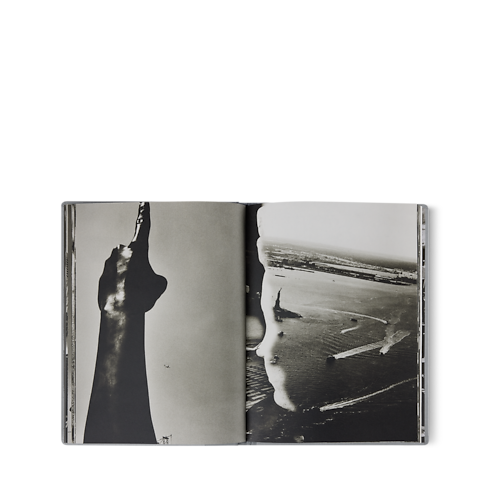 Fashion Eye New York Baúles, Viaje y Hogar Libros Fashion Eye | LOUIS VUITTON (Zoom de producto)