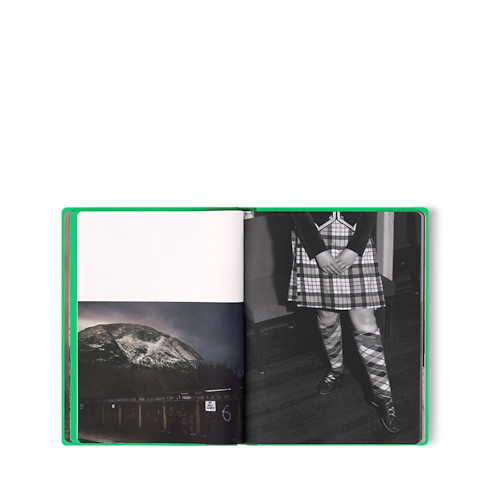 Fashion Eye Scotland Baúles, Viaje y Hogar Libros Fashion Eye | LOUIS VUITTON (Zoom de producto)