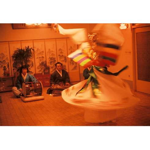 Fashion Eye Silk Road Baúles, Viaje y Hogar Libros Fashion Eye | LOUIS VUITTON (Zoom de producto)