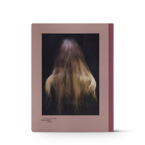 Fashion Eye Sweden Baúles, Viaje y Hogar Libros Fashion Eye | LOUIS VUITTON (Zoom de producto)