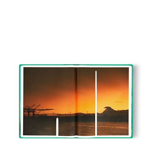 Fashion Eye Tahiti, por Jonathan Llense Baúles, Viaje y Hogar Libros Fashion Eye | LOUIS VUITTON (Zoom de producto)