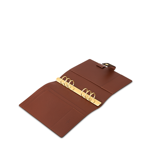 Funda de agenda de anillas grande Lona Monogram Bolsos y pequeña marroquinería Personalización de artículos de cuero } | LOUIS VUITTON (Zoom de producto)