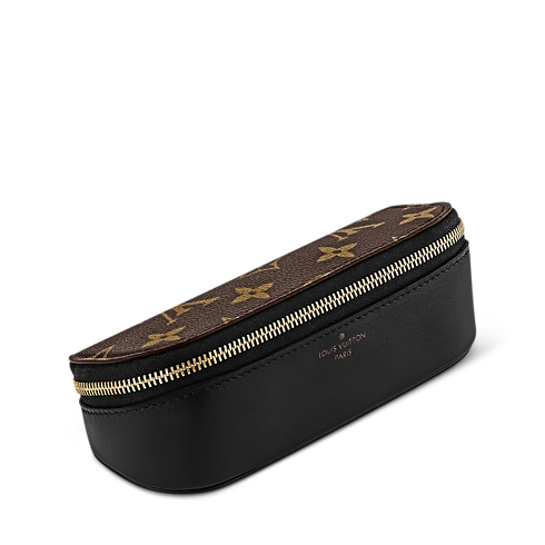 Funda para gafas de sol GM Lona Monogram Baúles, Viaje y Hogar Deportes y juegos } | LOUIS VUITTON (Zoom de producto)