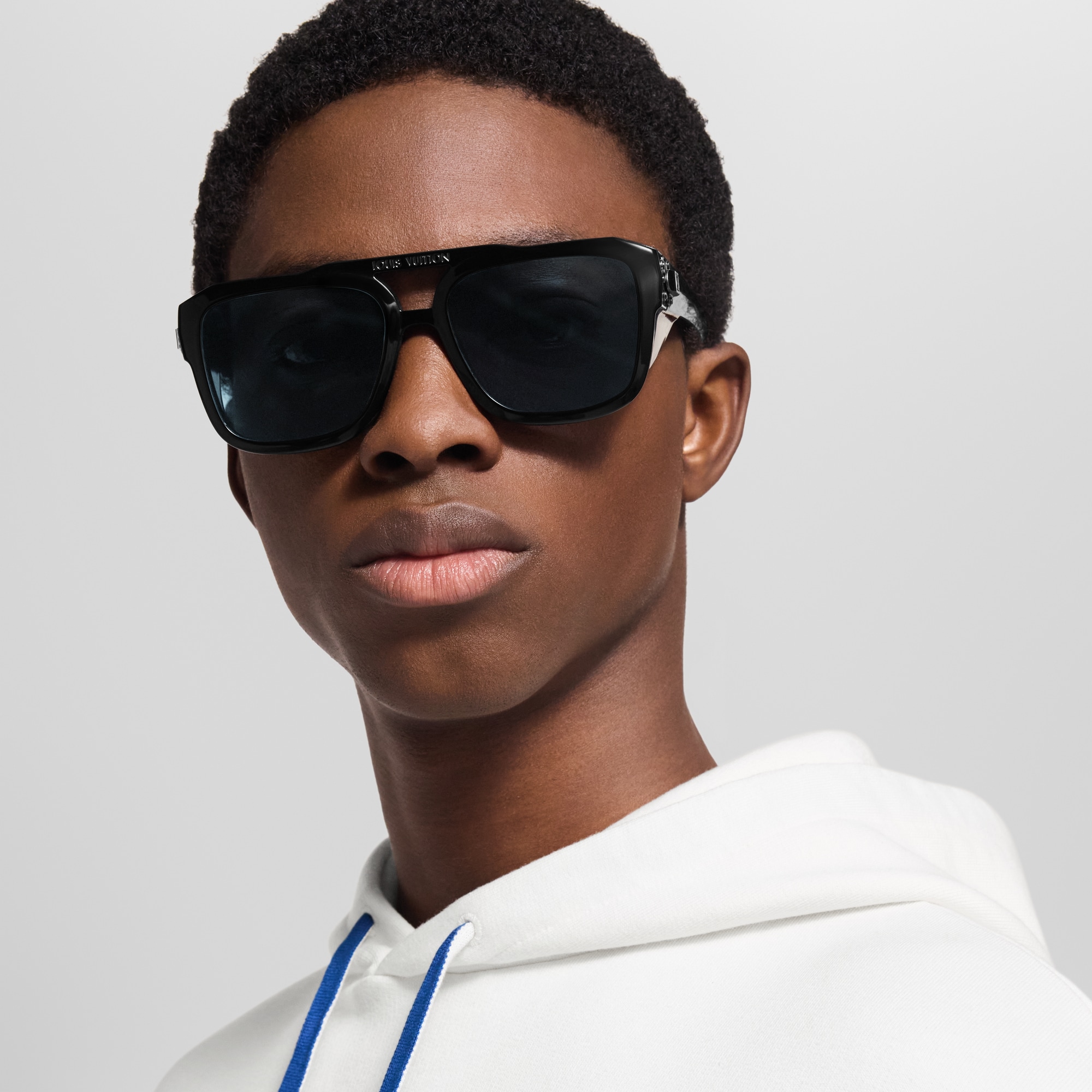 Gafas de sol LV Frog Pilot S00 Hombre Accesorios Gafas de sol | LOUIS VUITTON (Zoom de producto)