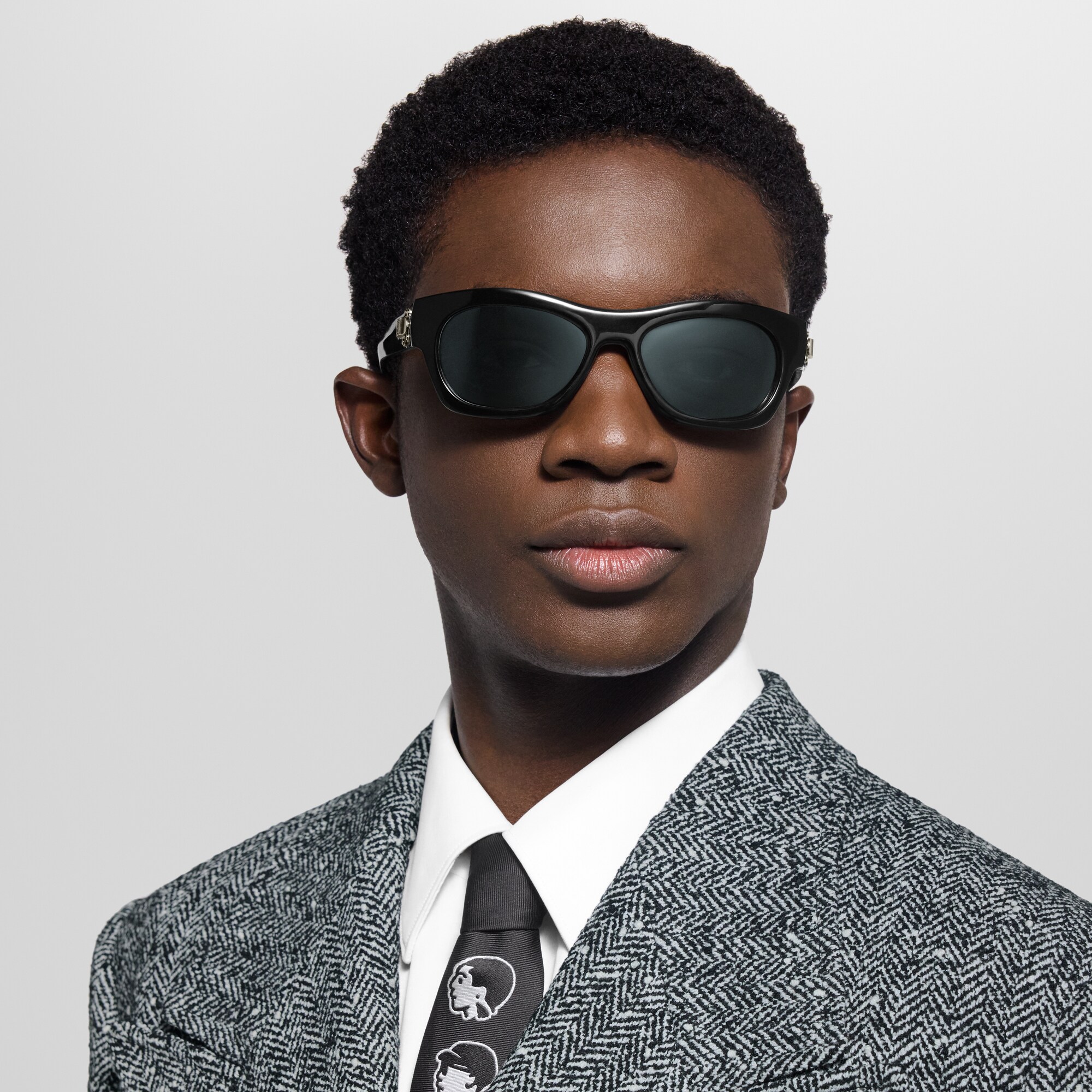 Gafas de sol LV Frog Round Square S00 Hombre Accesorios Gafas de sol | LOUIS VUITTON (Zoom de producto)