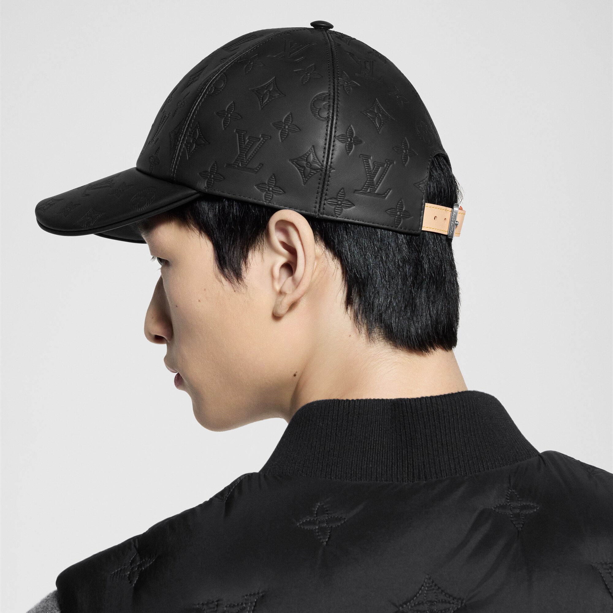 Gorra Monogram Shadow S00 Hombre Accesorios Sombreros, Gorros y Guantes | LOUIS VUITTON (Zoom de producto)