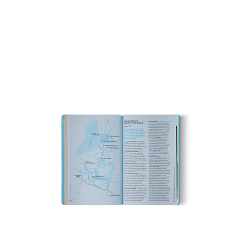 Guía de la ciudad de Arlés, Edición especial Baúles, Viaje y Hogar Libros Guía de ciudad | LOUIS VUITTON (Zoom de producto)