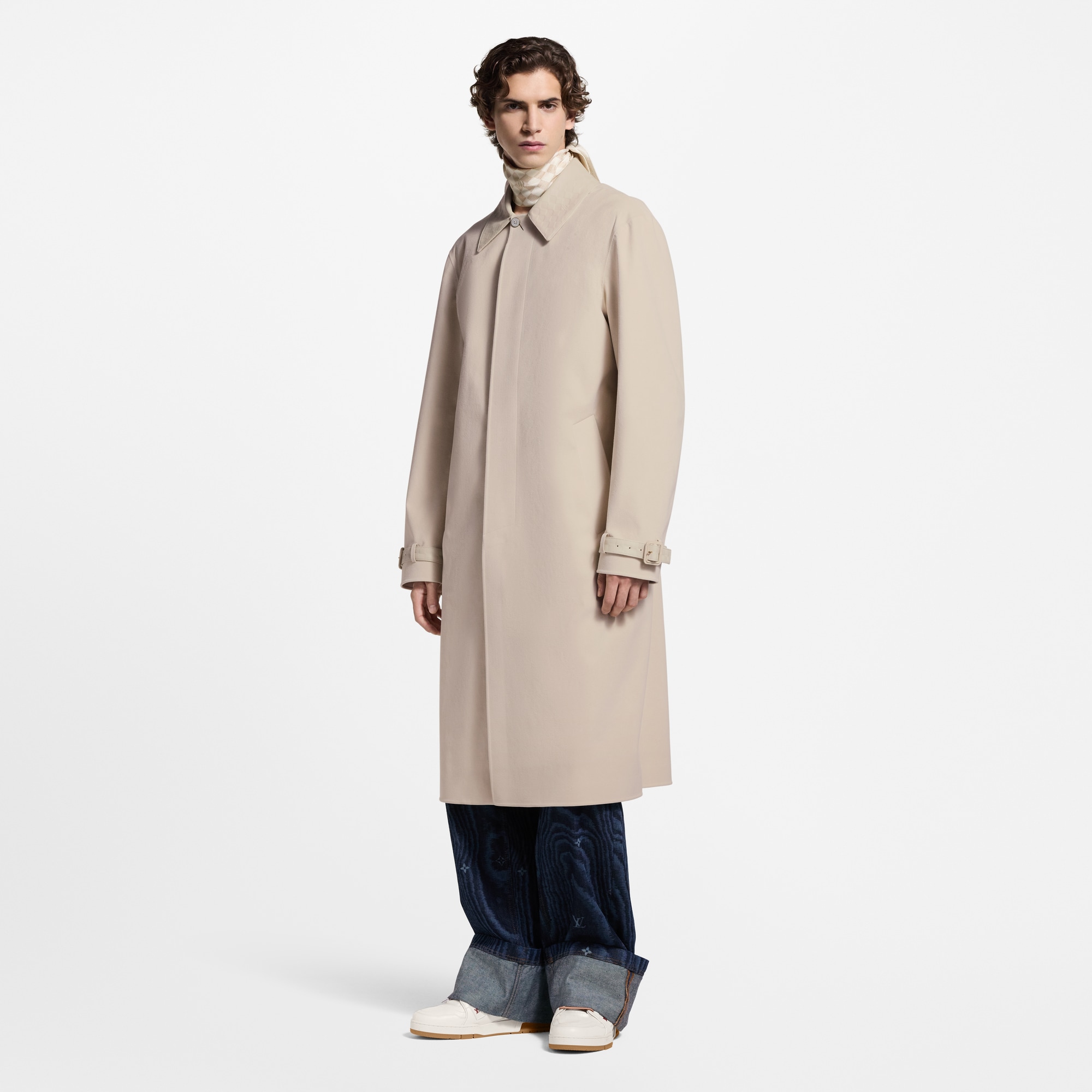 Impermeable técnico de terciopelo  Hombre Prêt-à-Porter Cazadoras y abrigos | LOUIS VUITTON (Zoom de producto)