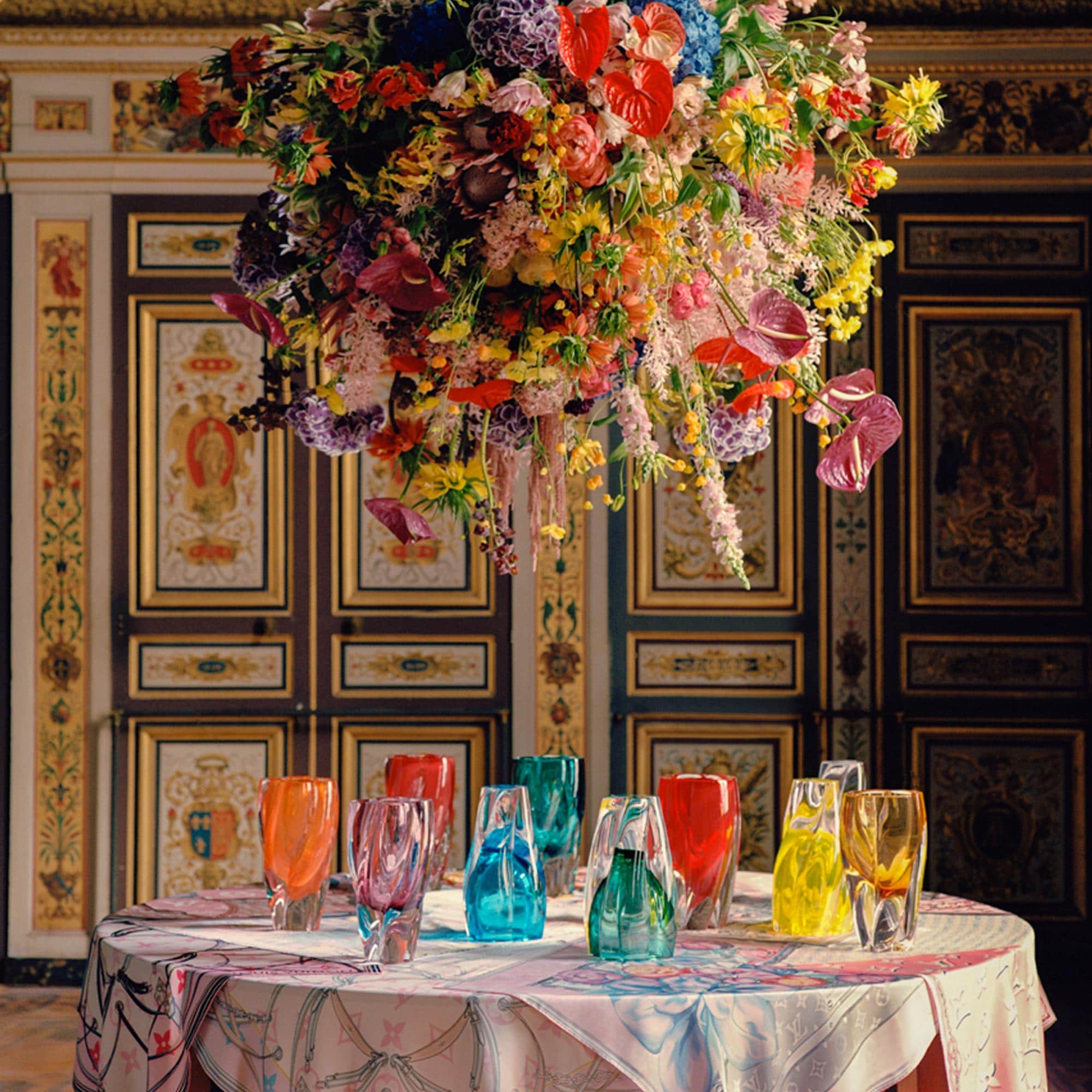 Jarrón Blossom de Tokujin Yoshioka  Baúles, Viaje y Hogar Hogar y Decoración de mesa Decoración | LOUIS VUITTON (Zoom de producto)