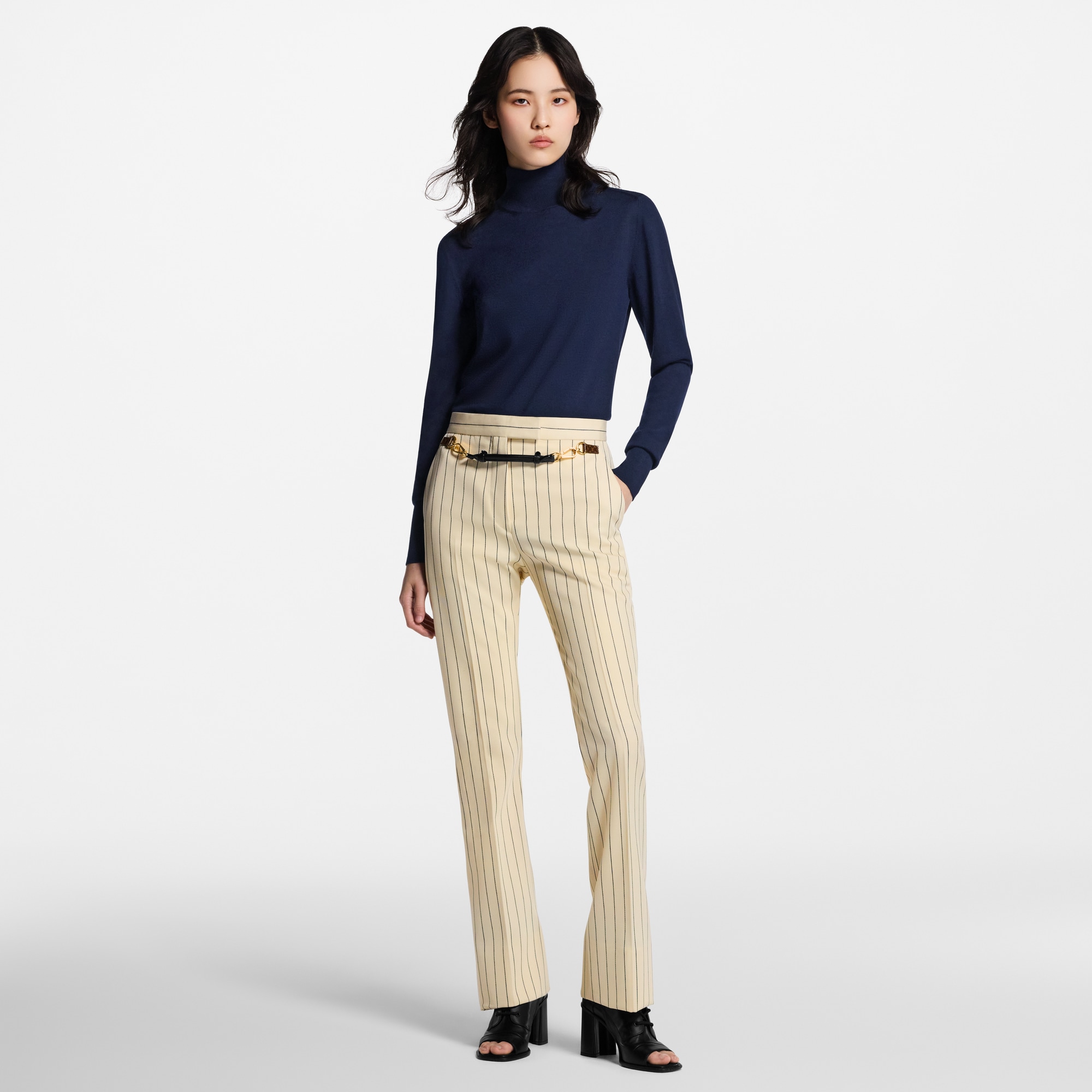 Jersey con cuello cisne y etiqueta distintiva  Mujer Prêt-à-Porter Artículos de punto | LOUIS VUITTON (Zoom de producto)