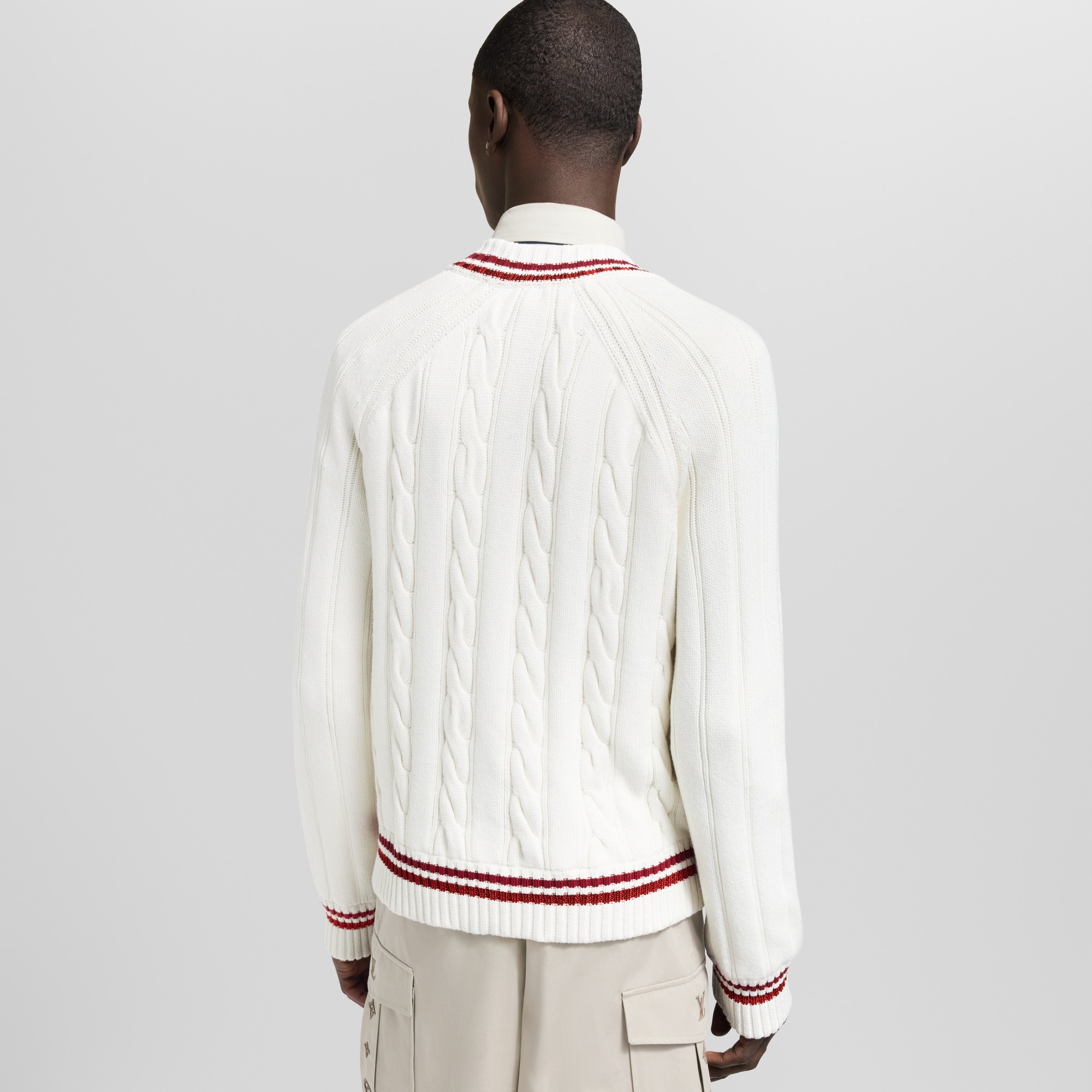 Jersey en punto de ochos con cuello de pico  Hombre Prêt-à-Porter Todo Prêt-à-Porter | LOUIS VUITTON (Zoom de producto)