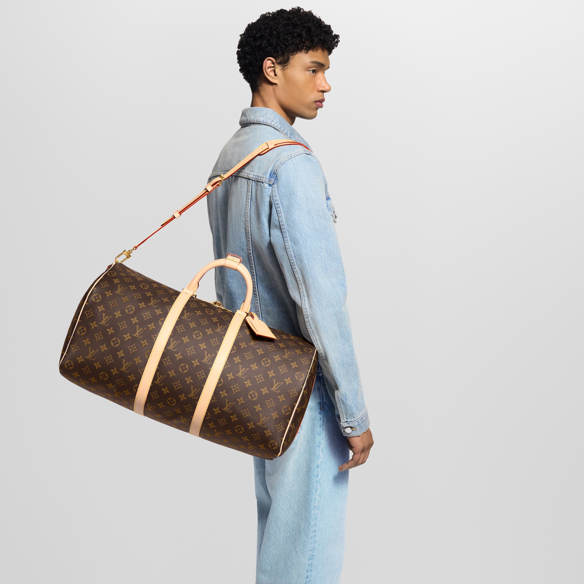 Keepall 55 con bandolera Lona Monogram Hombre Viaje Bolsos de viaje | LOUIS VUITTON (Zoom de producto)