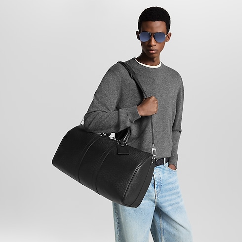 Keepall Bandoulière 50 Piel Taïga Hombre Viaje Bolsos de viaje | LOUIS VUITTON (Zoom de producto)