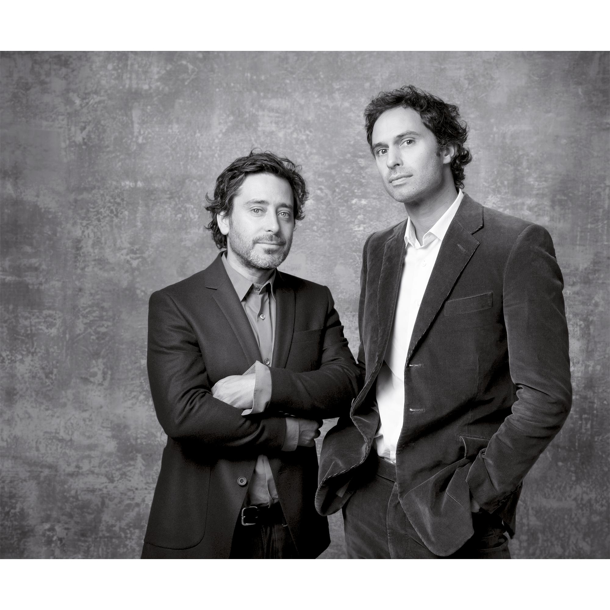 Lámpara Bell de Edward Barber y Jay Osgerby Piel y otros materiales Novedades Holiday Selección para ella | LOUIS VUITTON (Zoom de producto)