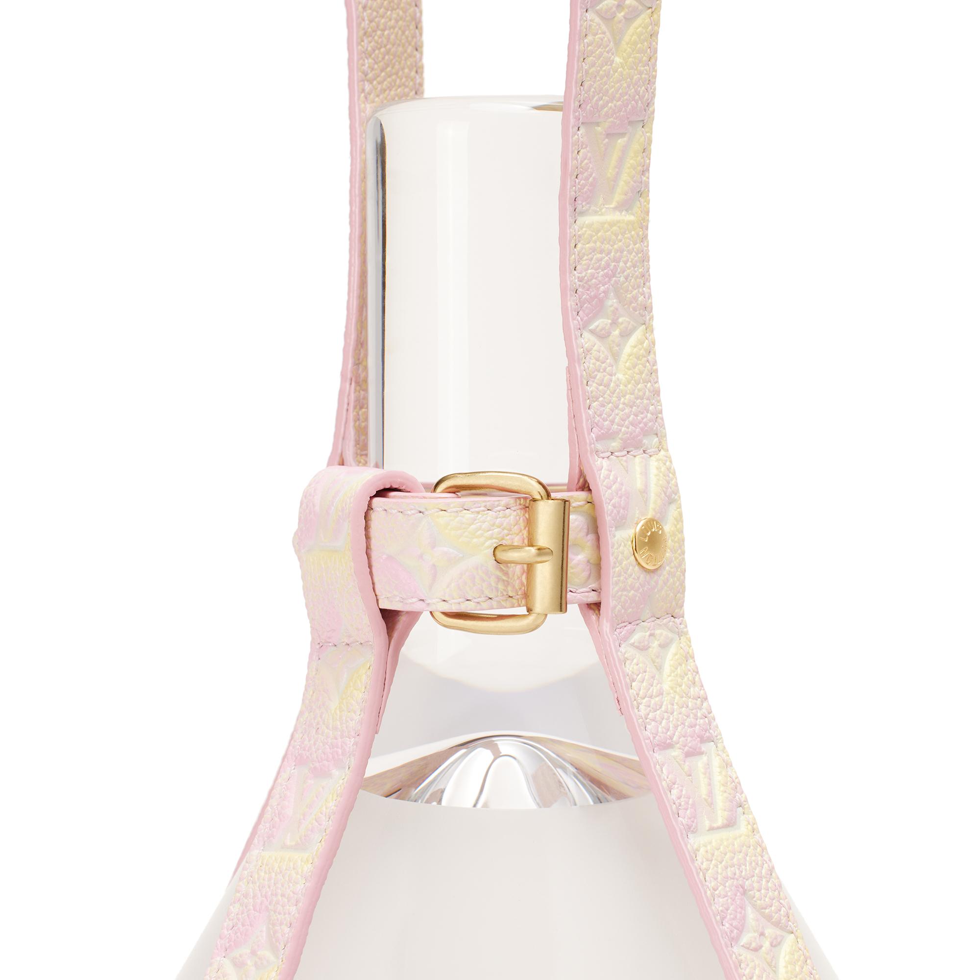 Lámpara Bell Stardust de Edward Barber y Jay Osgerby Lona Monogram Hombre Discontinued Product Obs 15 | LOUIS VUITTON (Zoom de producto)