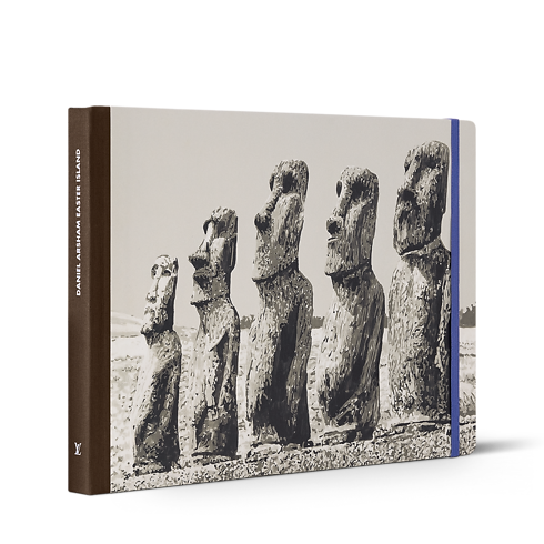 Libro de viaje de la Isla de Pascua Baúles, Viaje y Hogar Libros Guía de viajes | LOUIS VUITTON (Zoom de producto)