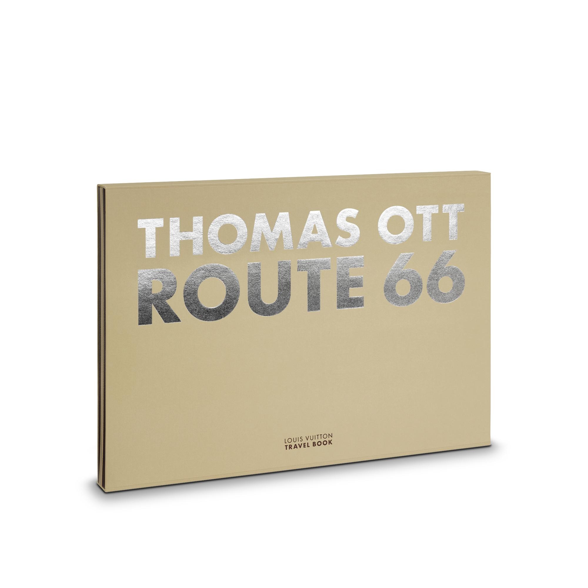 Libro de viaje de la Ruta 66 - Edición del artista  Baúles, Viaje y Hogar Libros Guía de viajes | LOUIS VUITTON (Zoom de producto)