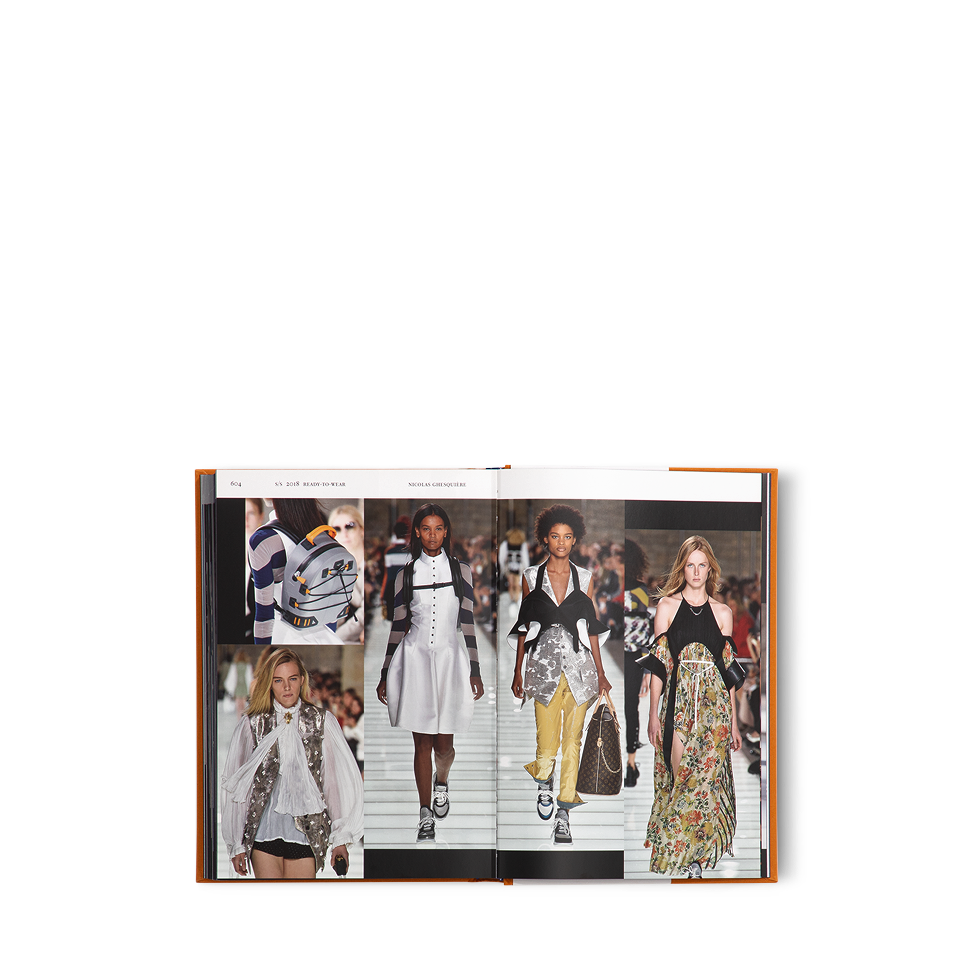 Libro Louis Vuitton Catwalk  Baúles, Viaje y Hogar Libros Libros de tapa dura | LOUIS VUITTON (Zoom de producto)