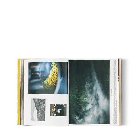 Louis Vuitton: A Perfume Atlas, versión francesa Baúles, Viaje y Hogar Libros Libros de tapa dura | LOUIS VUITTON (Zoom de producto)