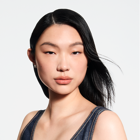 LV Baume - Bálsamo labial Perfumes y Beauty Labios } | LOUIS VUITTON (Zoom de producto)