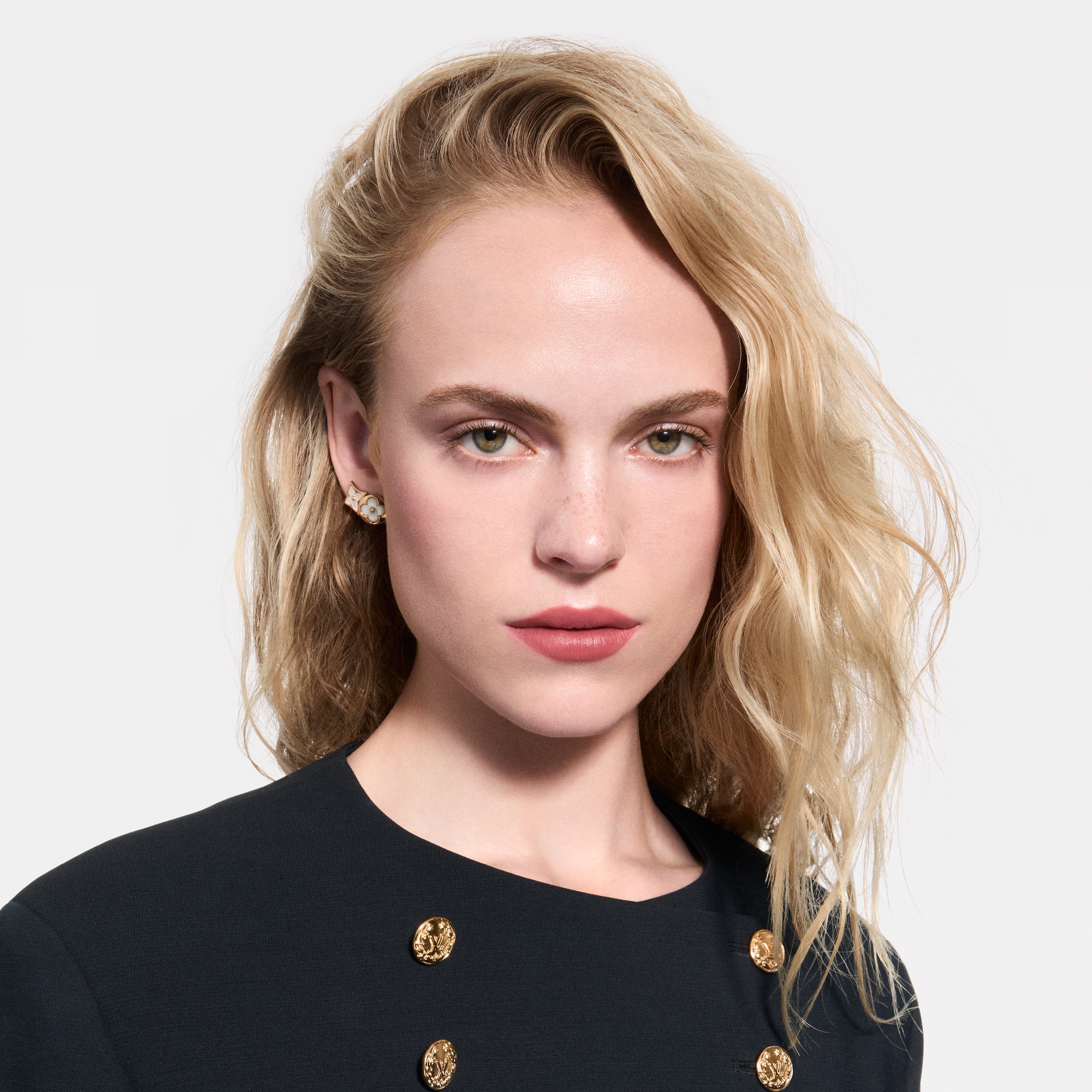 LV Baume - Bálsamo labial   Perfumes y Beauty Labios } | LOUIS VUITTON (Zoom de producto)