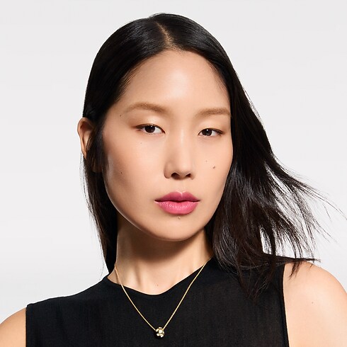 LV Baume - Bálsamo labial Perfumes y Beauty Labios } | LOUIS VUITTON (Zoom de producto)