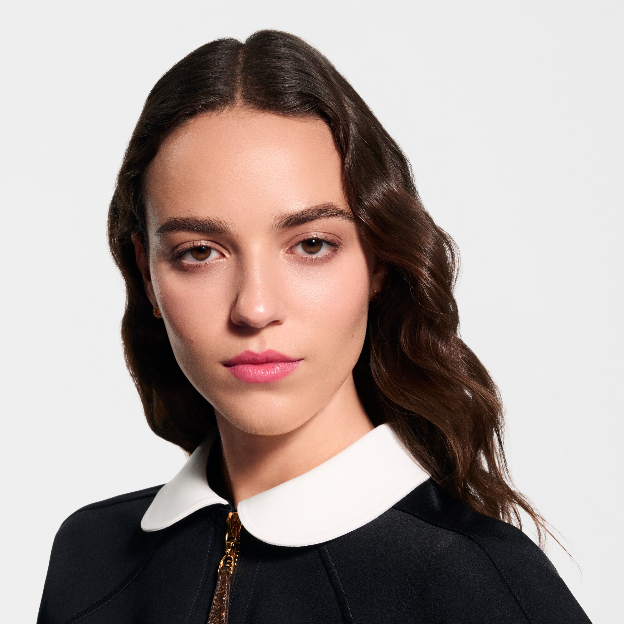 LV Baume - Recarga de bálsamo labial   Perfumes y Beauty Labios } | LOUIS VUITTON (Zoom de producto)