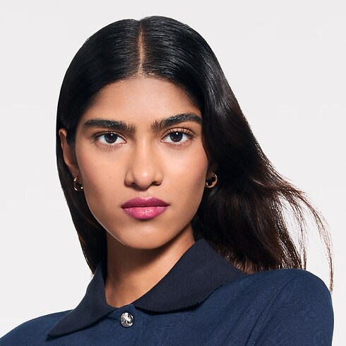 LV Baume - Recarga de bálsamo labial Perfumes y Beauty Labios } | LOUIS VUITTON (Zoom de producto)