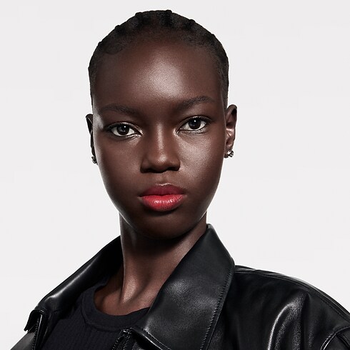 LV Baume - Recarga de bálsamo labial Perfumes y Beauty Labios } | LOUIS VUITTON (Zoom de producto)