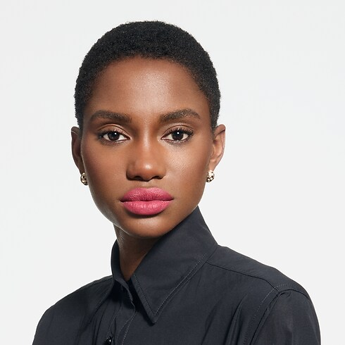 LV Rouge - Barra de labios mate Perfumes y Beauty Labios } | LOUIS VUITTON (Zoom de producto)